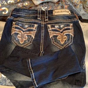 Women’s Rock Revival skinny jeans size 27 NEW!